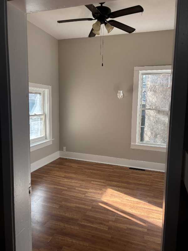 601 S 6th St - Photo 4 of 13