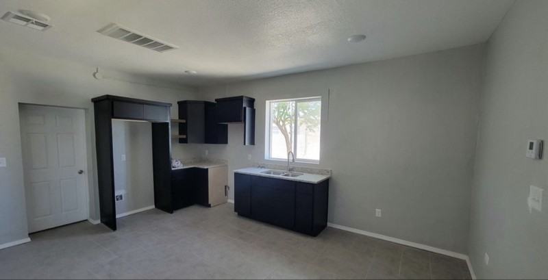 231 Francis St #A - Photo 5 of 11