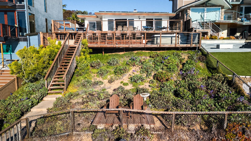 1680 Neptune Avenue - Photo 5 of 28