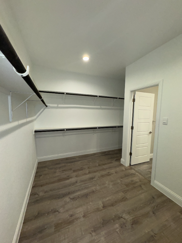 1400 Razordbill Rd #1A - Photo 2 of 8