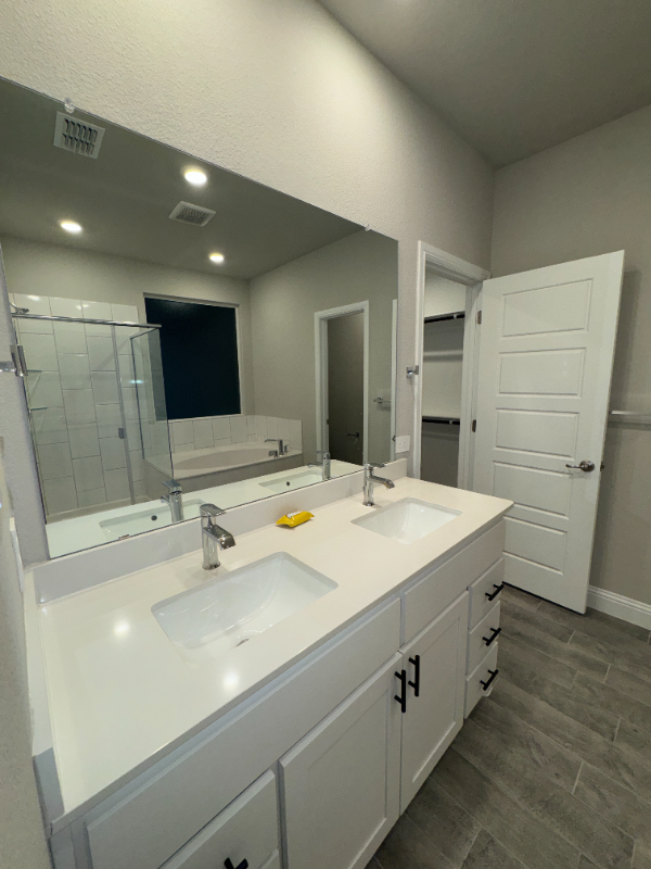 1400 Razordbill Rd #1A - Photo 4 of 8