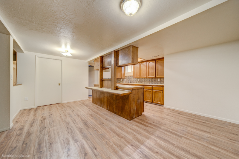 101 E Miller Avenue #B - Photo 6 of 18