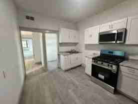 1840 S Avers Ave #3 - Photo 1 of 1