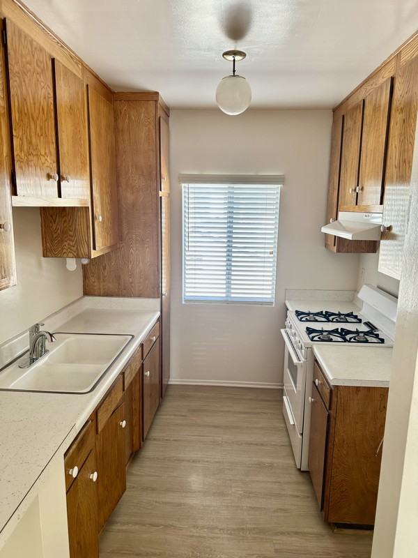 4350 Troost Avenue - Photo 5 of 20