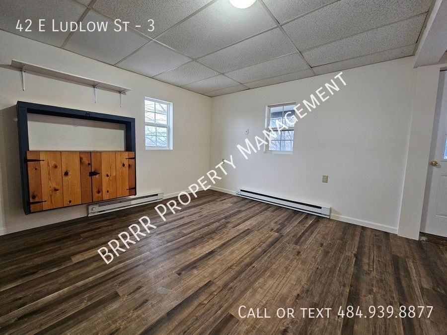 42 E Ludlow St #3 - Photo 4 of 10