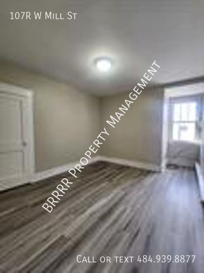 107R W Mill St - Photo 7 of 16