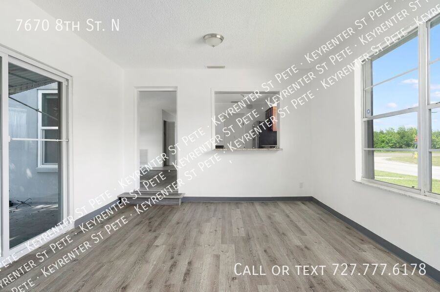 7670 7670 8th St. N - Photo 5 of 30