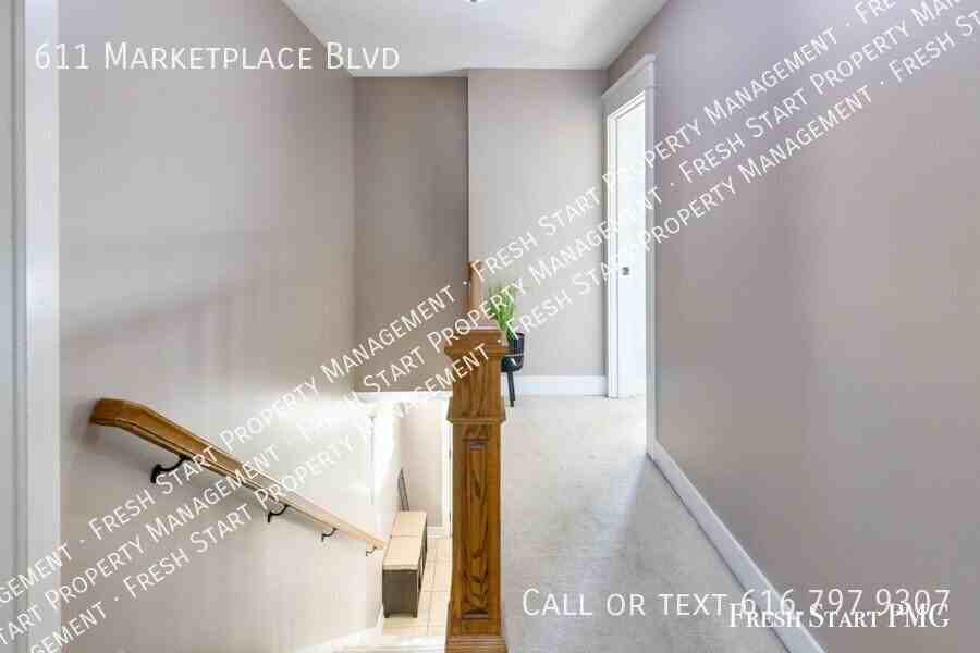 611 Marketplace Blvd - Photo 5 of 37