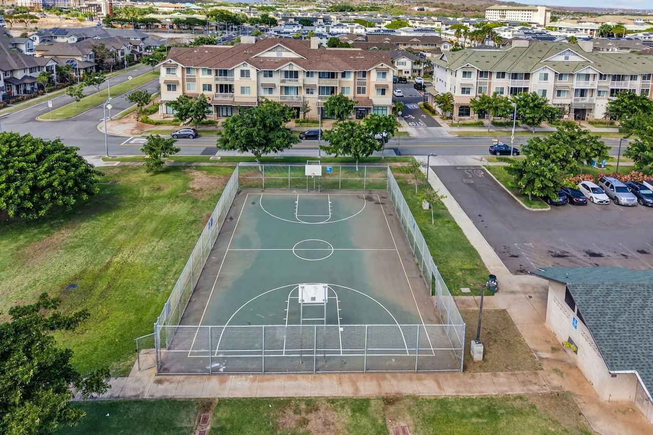 724 Kakala Street, Unit 1303 - Photo 5 of 35