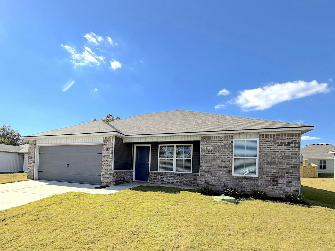 107 Olde Hearth Rd - Photo 2 of 28