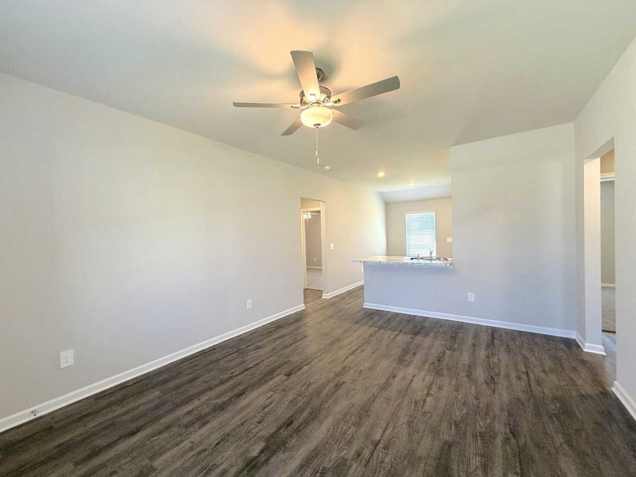 107 Olde Hearth Rd - Photo 5 of 28