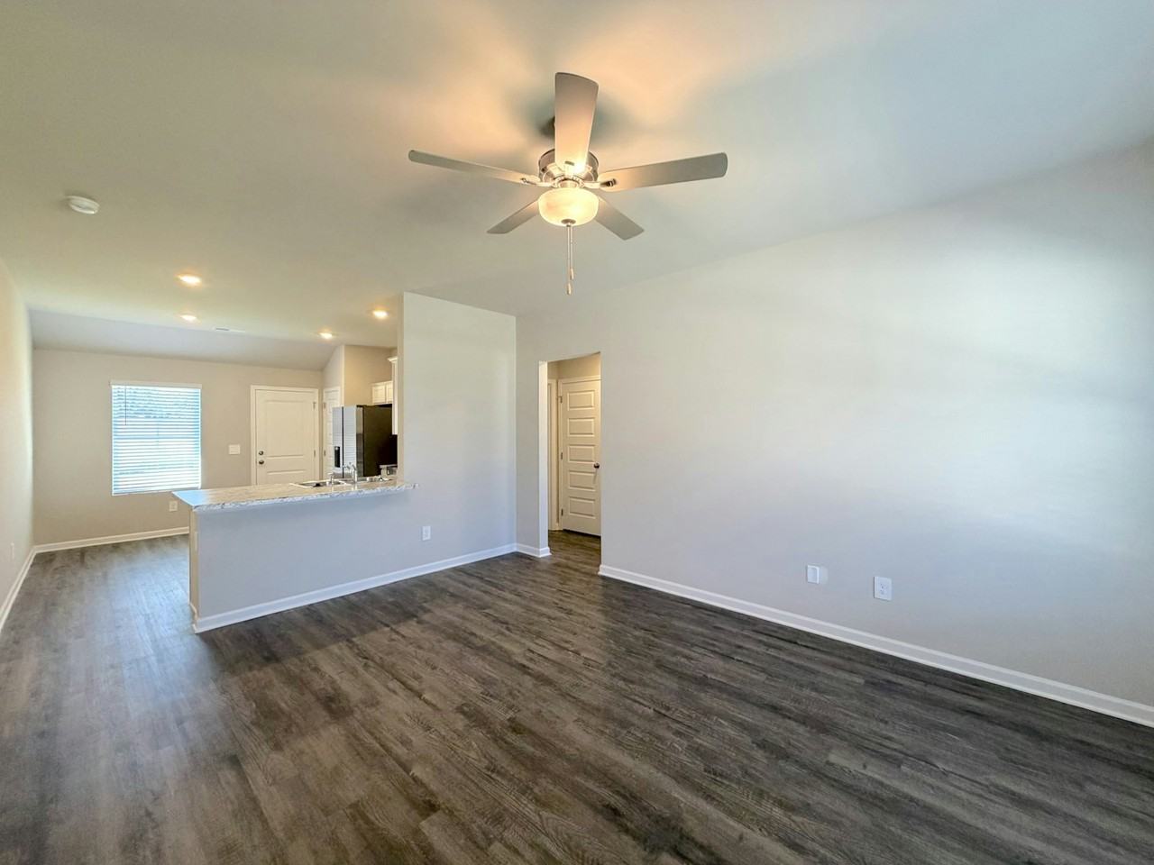 107 Olde Hearth Rd - Photo 6 of 28