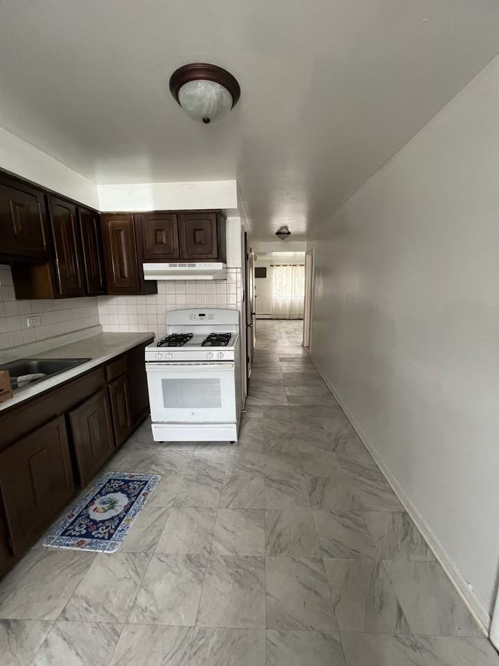 9229 Sally Ln #GE - Photo 7 of 12