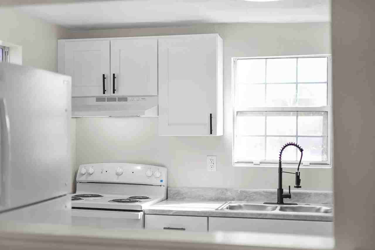 715 Fairfield Street #1 - Photo 3 of 28