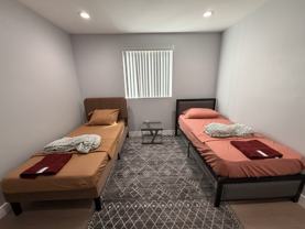 1265 E Adams Blvd - Photo 1 of 1