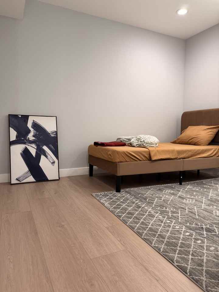 1265 E Adams Blvd #1267