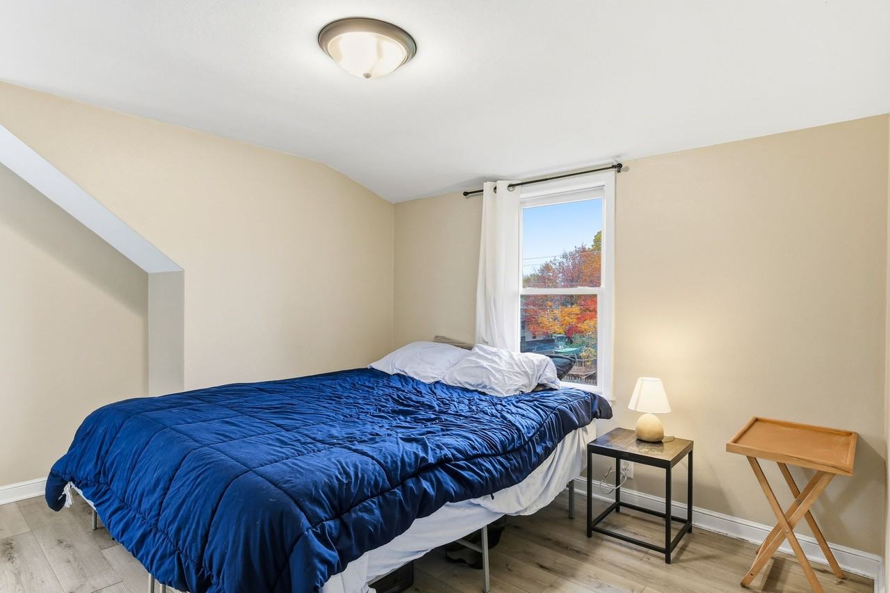 903 Manomin Ave #2UPPERFL - Photo 7 of 9