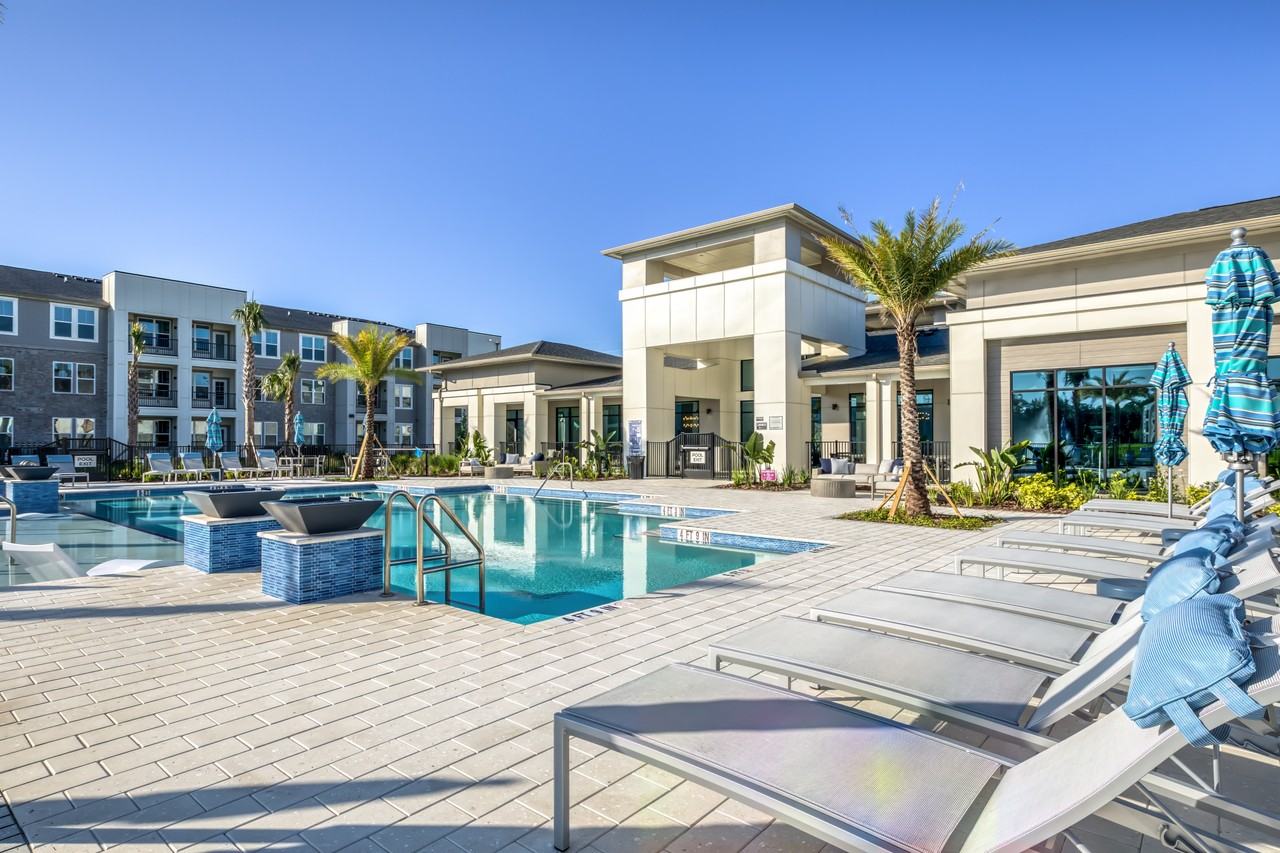 The Pointe at Davis Creek - Photo 4 of 50