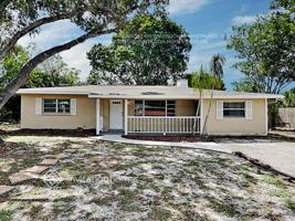 featured image of 2310 Sandrala Dr