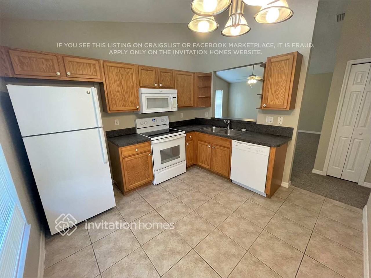 649 Rose Apple Circle - Photo 3 of 14