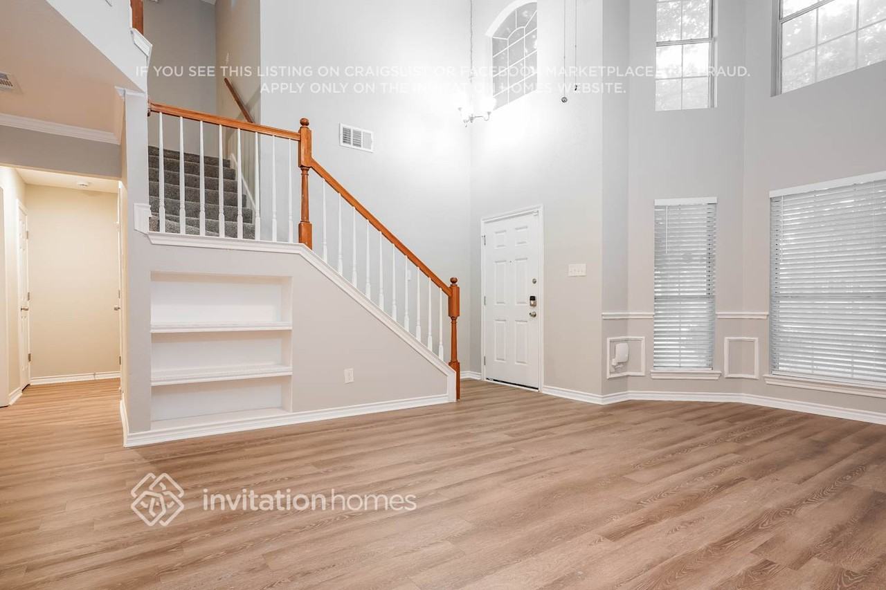 1633 Summers Dr - Photo 7 of 18