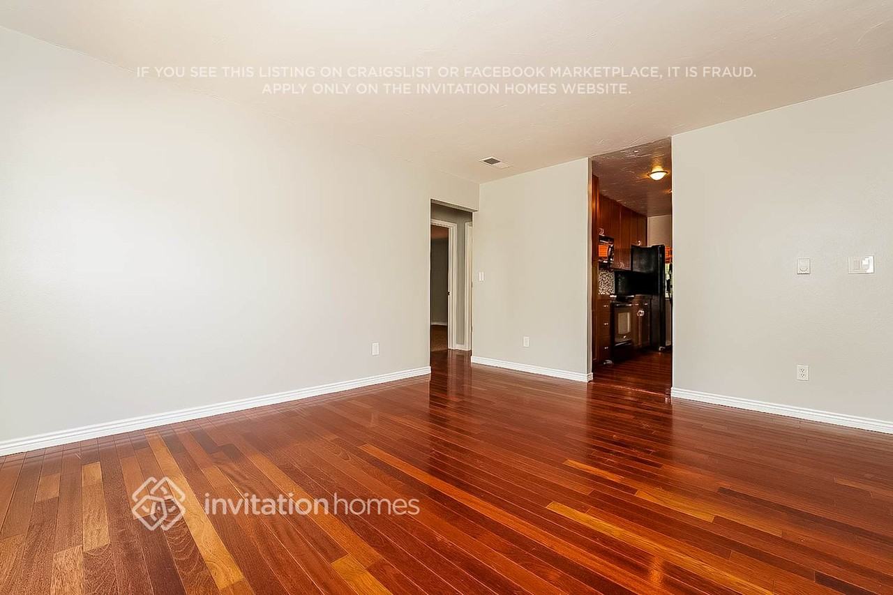 9254 Garland St - Photo 3 of 14