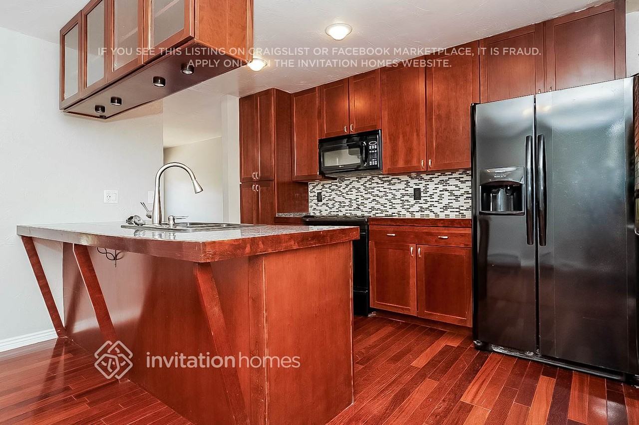 9254 Garland St - Photo 6 of 14