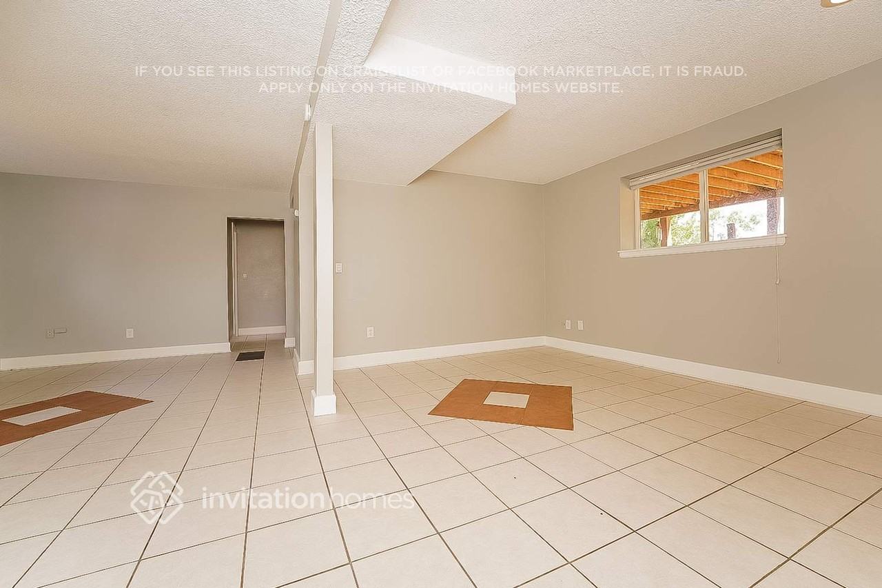 9254 Garland St - Photo 7 of 14