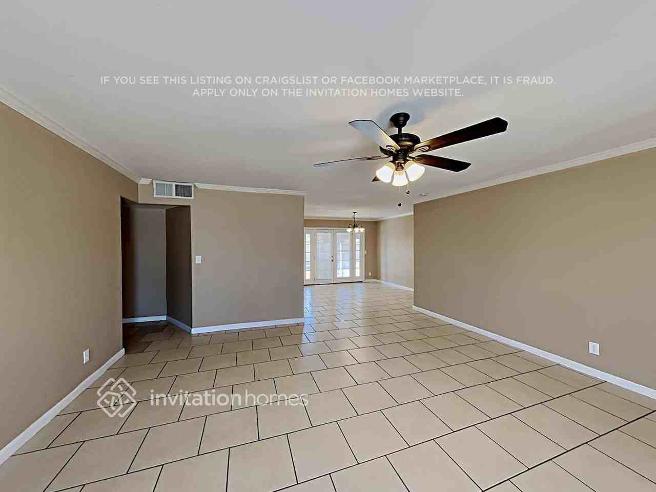 3433 W Paradise Dr - Photo 4 of 19