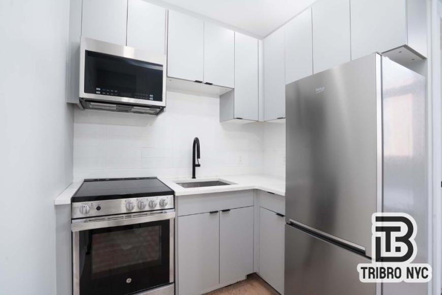 2819 Clarendon Rd - Photo 6 of 9