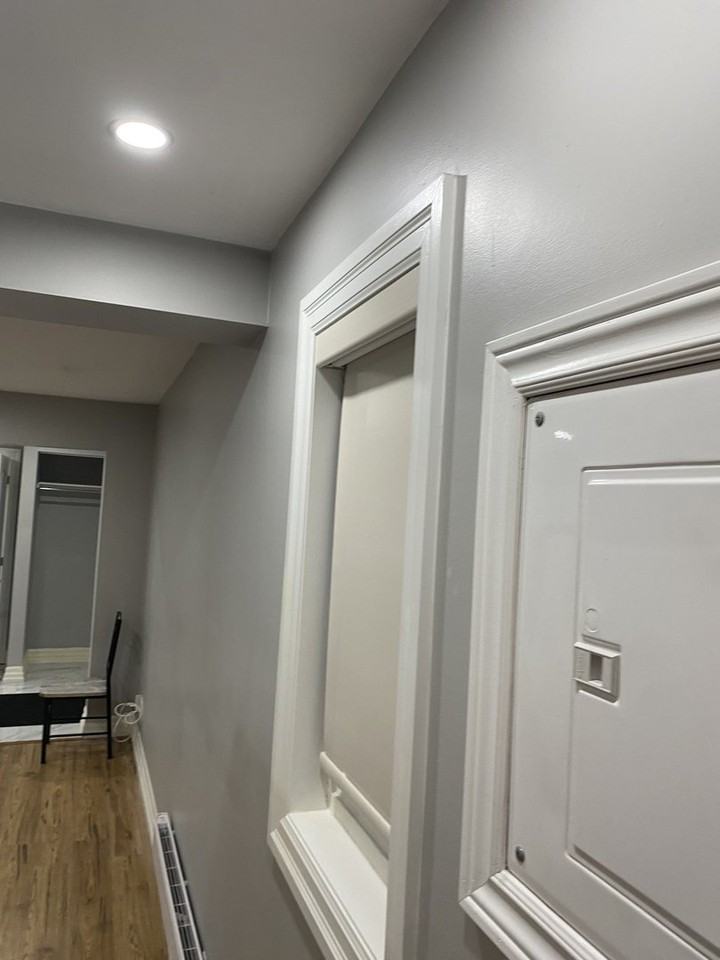 311 Dundas Street East - Photo 3 of 6