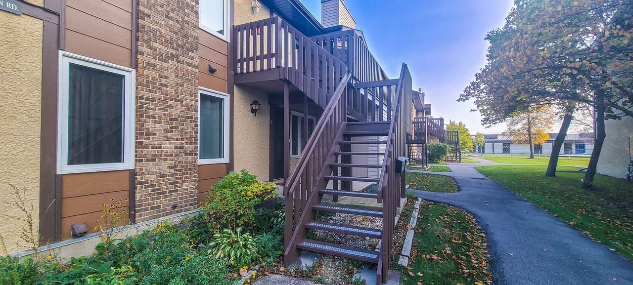 54 Paddington Road - Photo 2 of 12