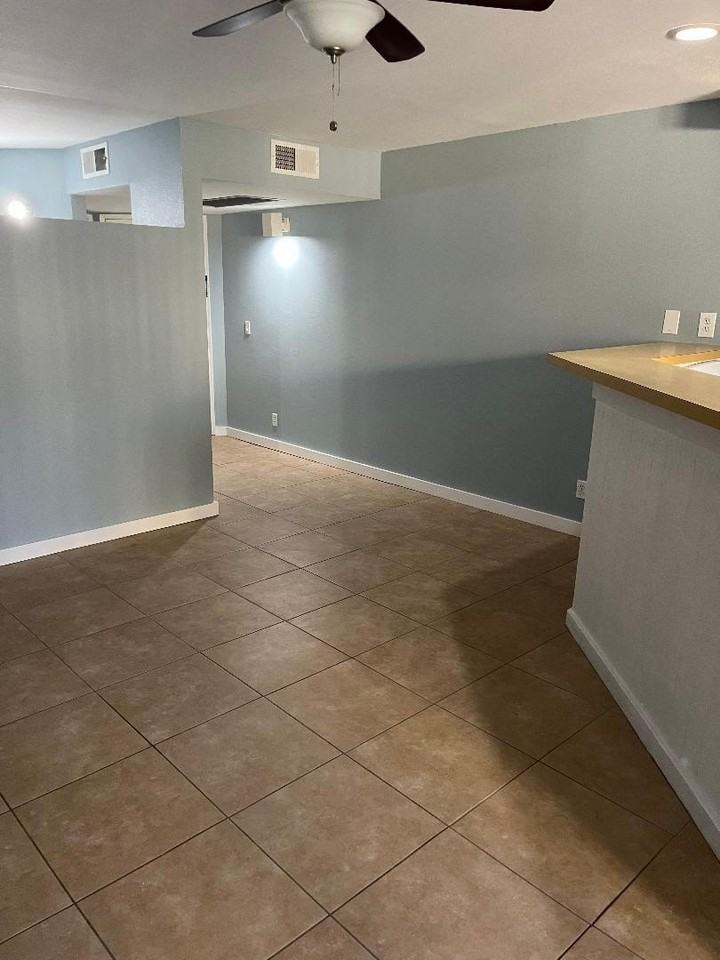 5300 E Waverly Dr Apt N5110 - Photo 3 of 17