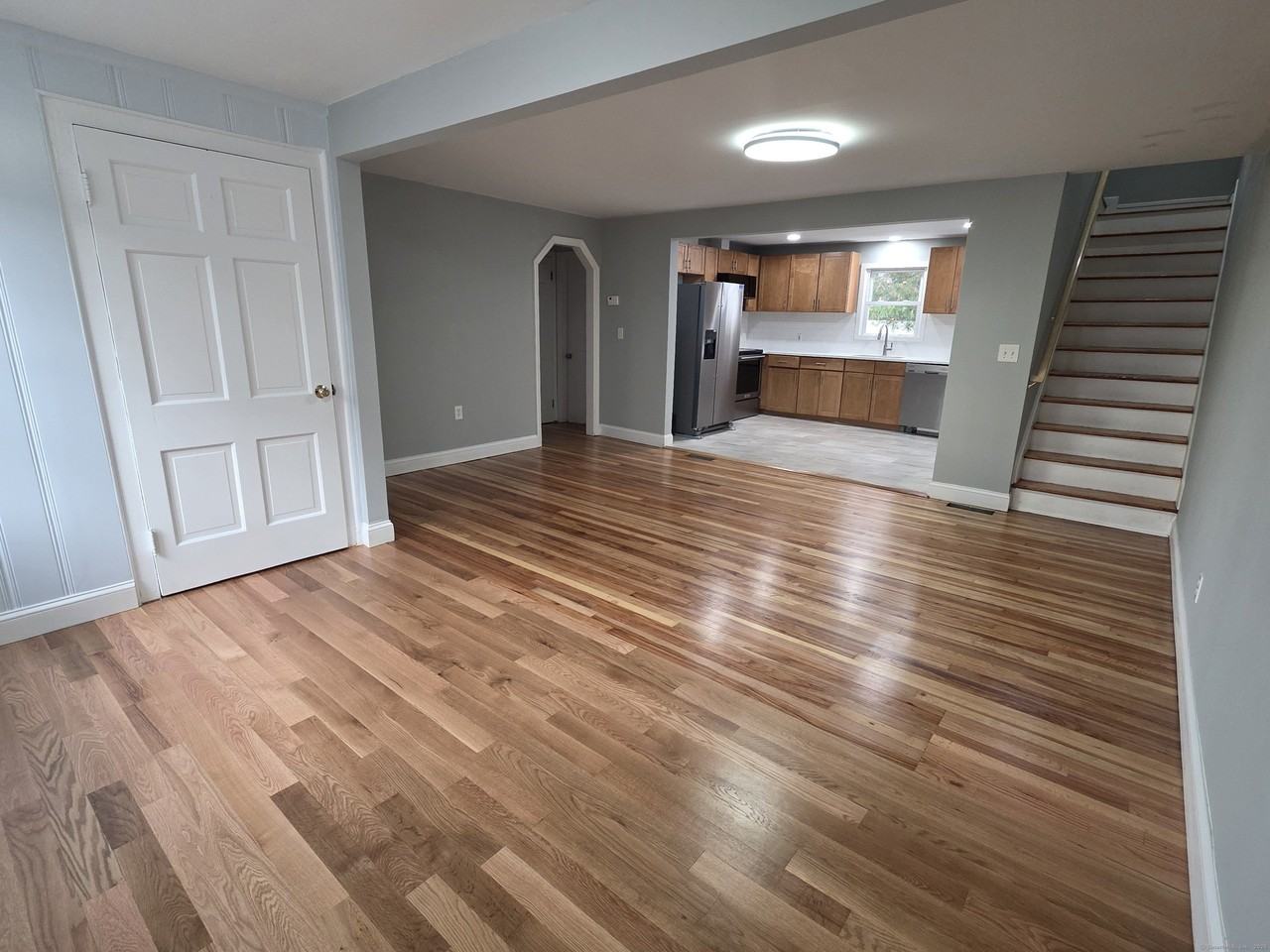 62 Pond Point Ave - Photo 5 of 15