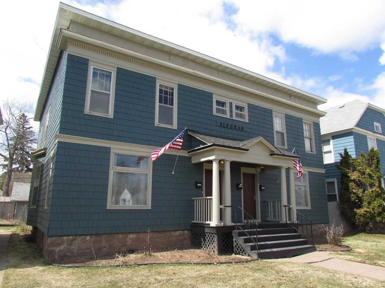 1611 1/2 Hammond Ave