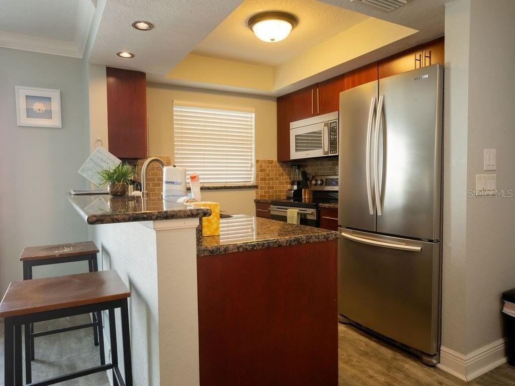 185 Brightwater Dr - Photo 7 of 50