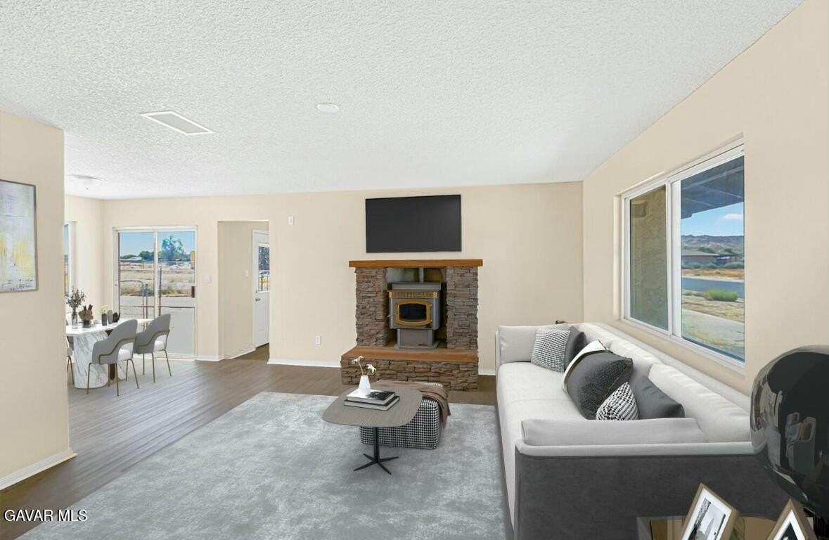 159th St E - Photo 2 of 8