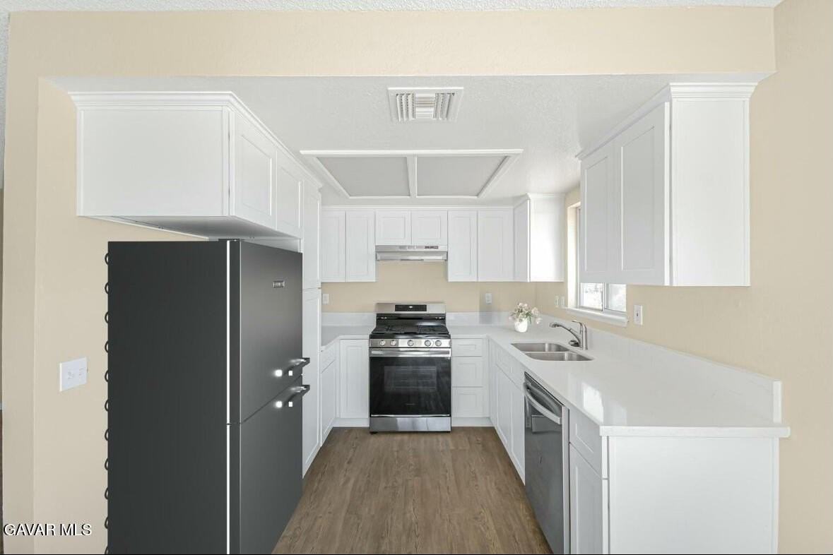 159th St E - Photo 4 of 8