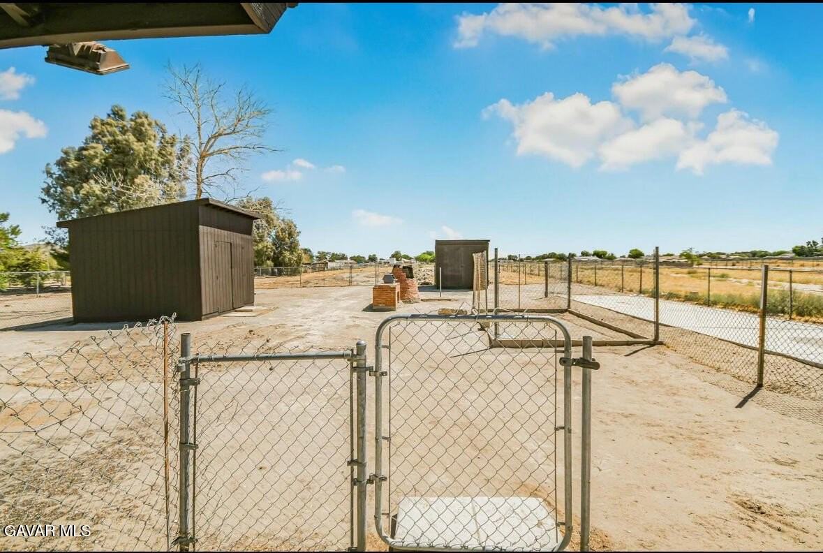 159th St E - Photo 7 of 8