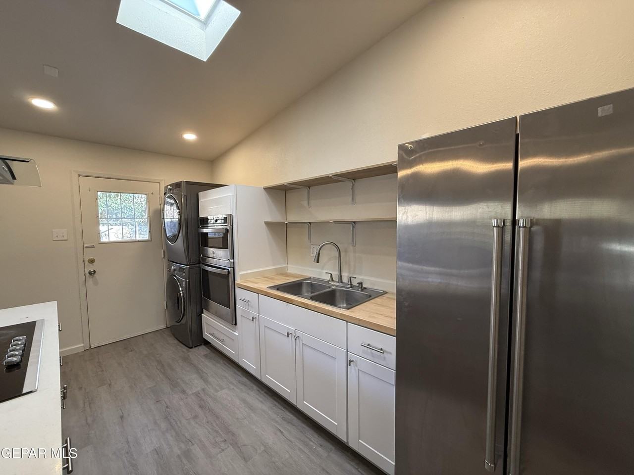 3216 Drumond Rd - Photo 7 of 16