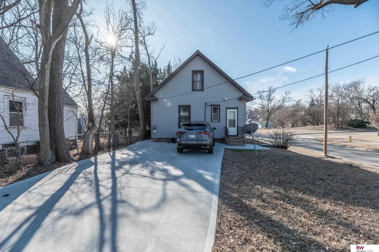 3736 Decatur Street - Photo 3 of 5