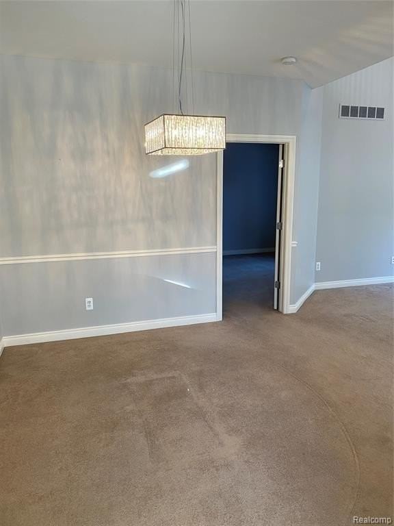 1046 Lorenzo Ct - Photo 4 of 36