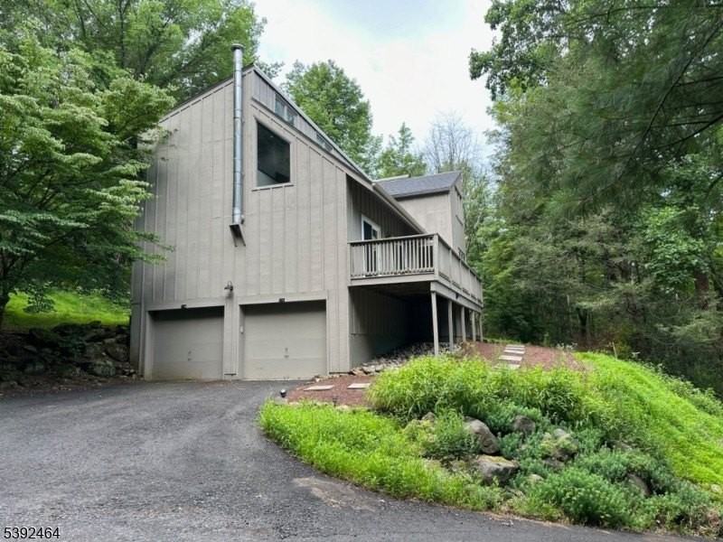 54 Water St - Photo 3 of 46