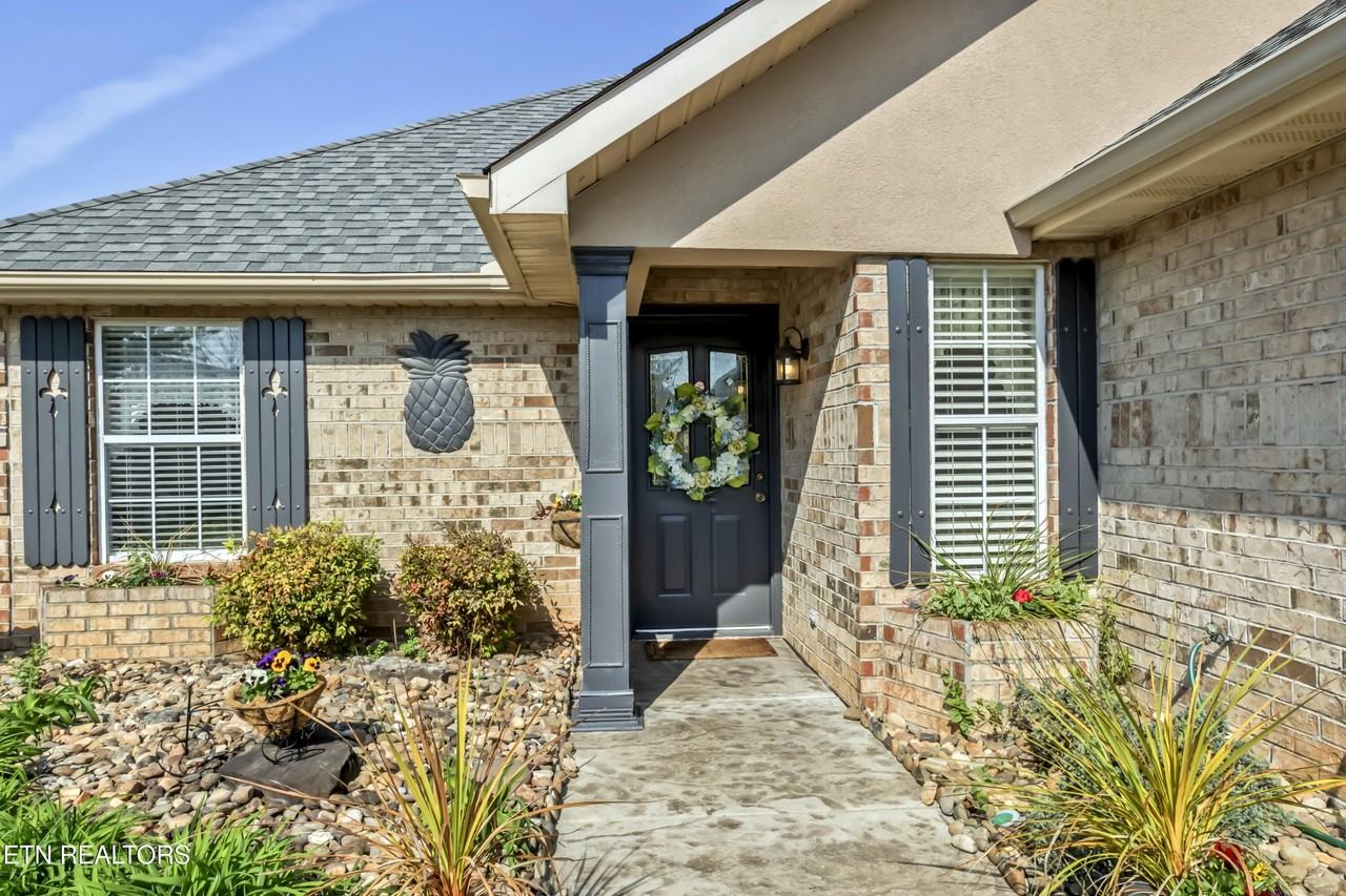 116 Heron Ct - Photo 3 of 34