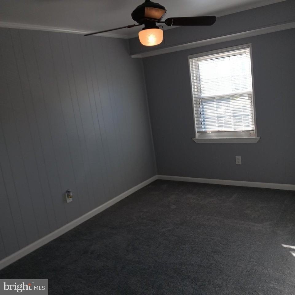 1971 Addison Rd S - Photo 7 of 30