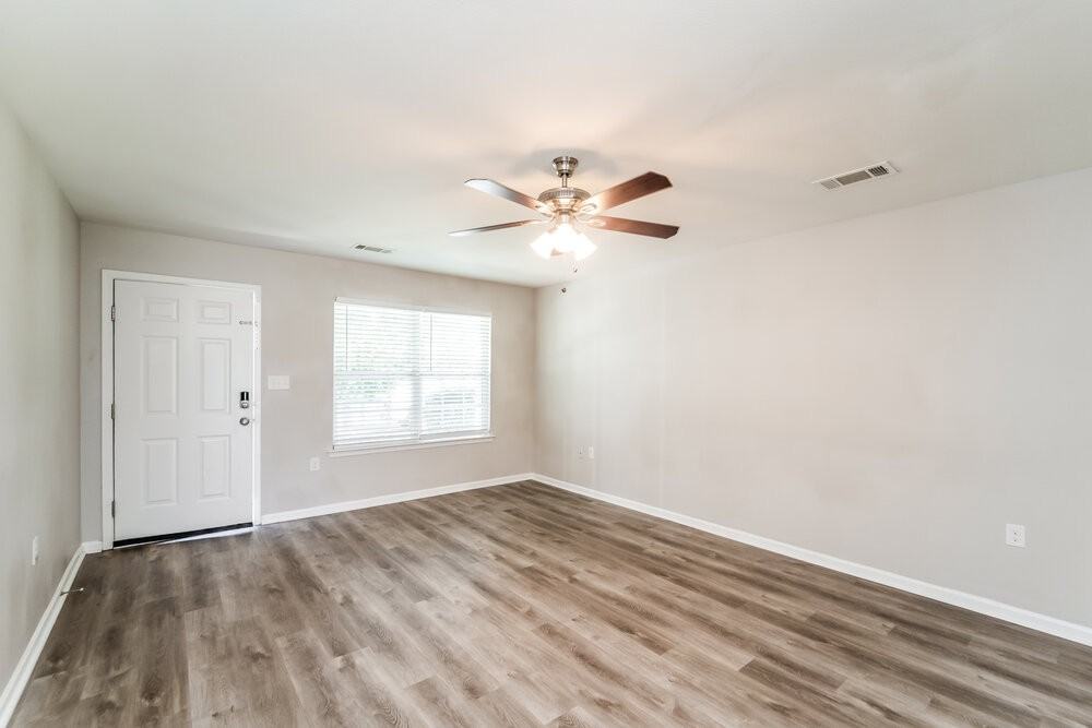 1212 Chaser Ridge Ct - Photo 5 of 17