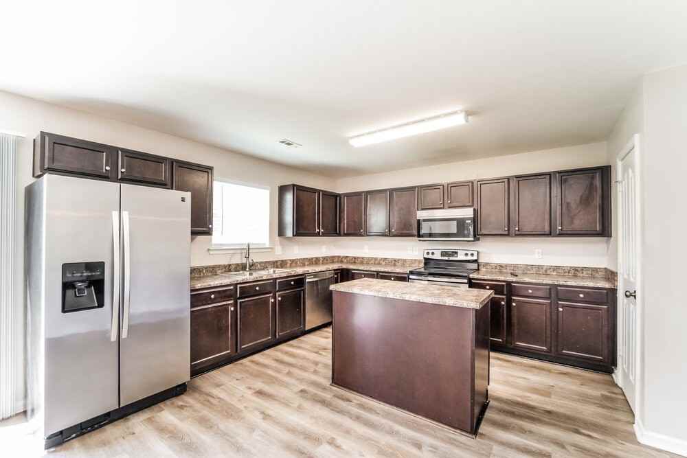 1212 Chaser Ridge Ct - Photo 7 of 17