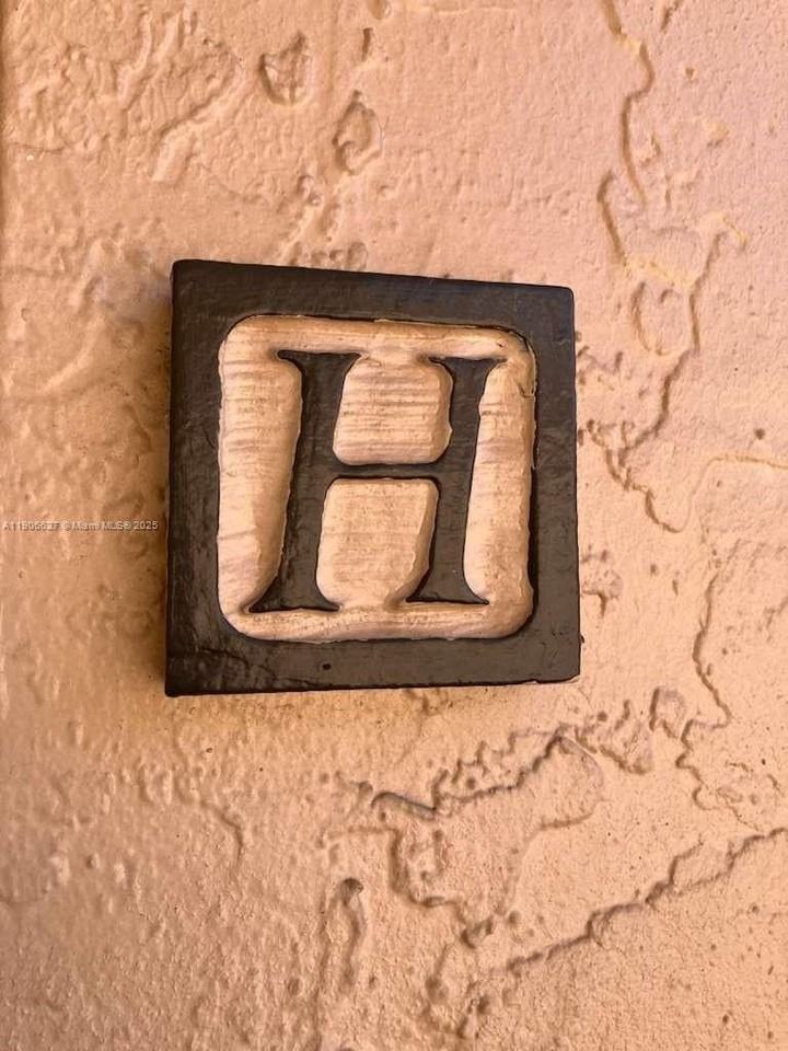 601 Cypress Lake Blvd #H14