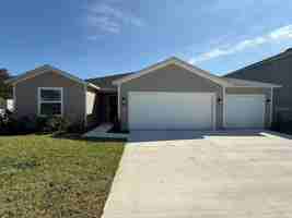 featured image of 8283 Sw 42nd Cir