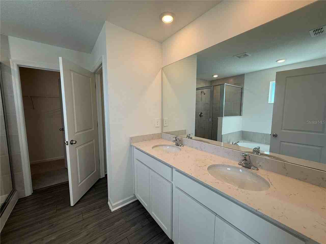 4701 Sw 83rd Loop - Photo 7 of 17